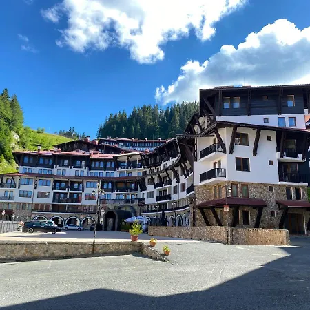 червената шапчица гранд манастира * Pamporovo