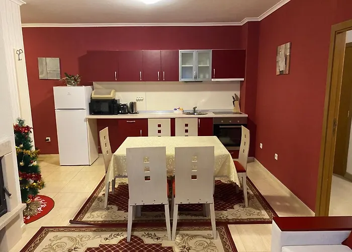 червената шапчица гранд манастира * Pamporovo